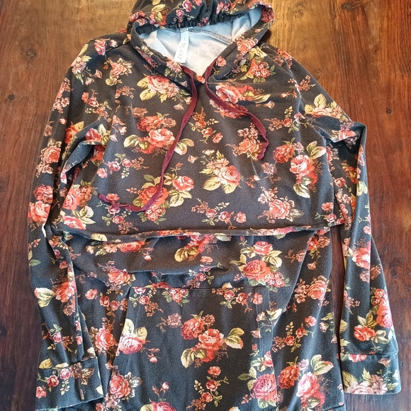 Latched Mama Sweaters - Latched Mama Floral Hoodie, L